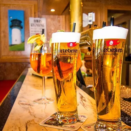 Zwei Linden - Links Der Elbe - Niedersachsen 3* באליה